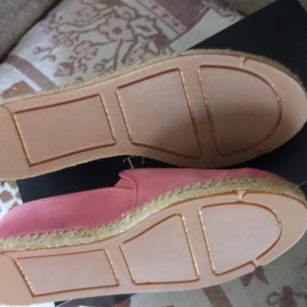 Talbot Suade Desert Rose with leather toe cap, slip on espadrilles Size 8.5 - Picture 5 of 6